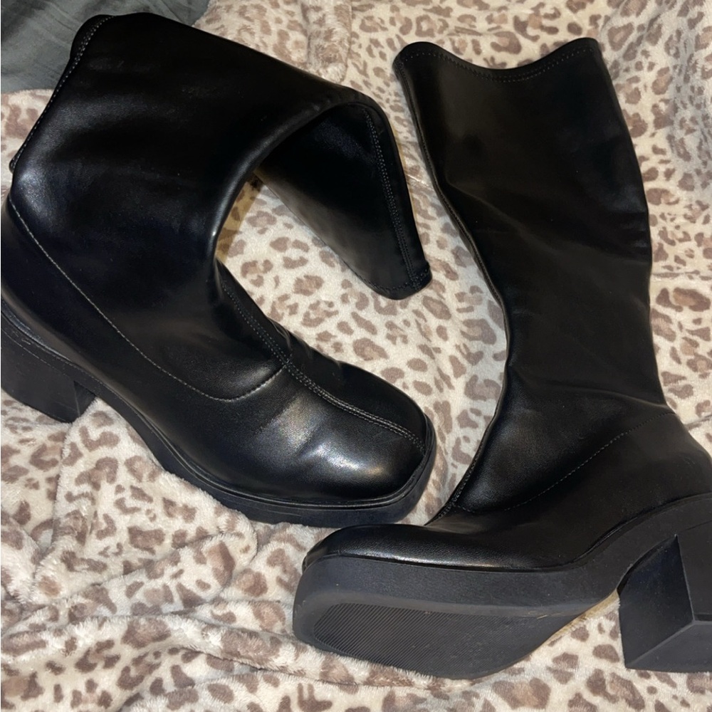 Women's Black Leather Boots